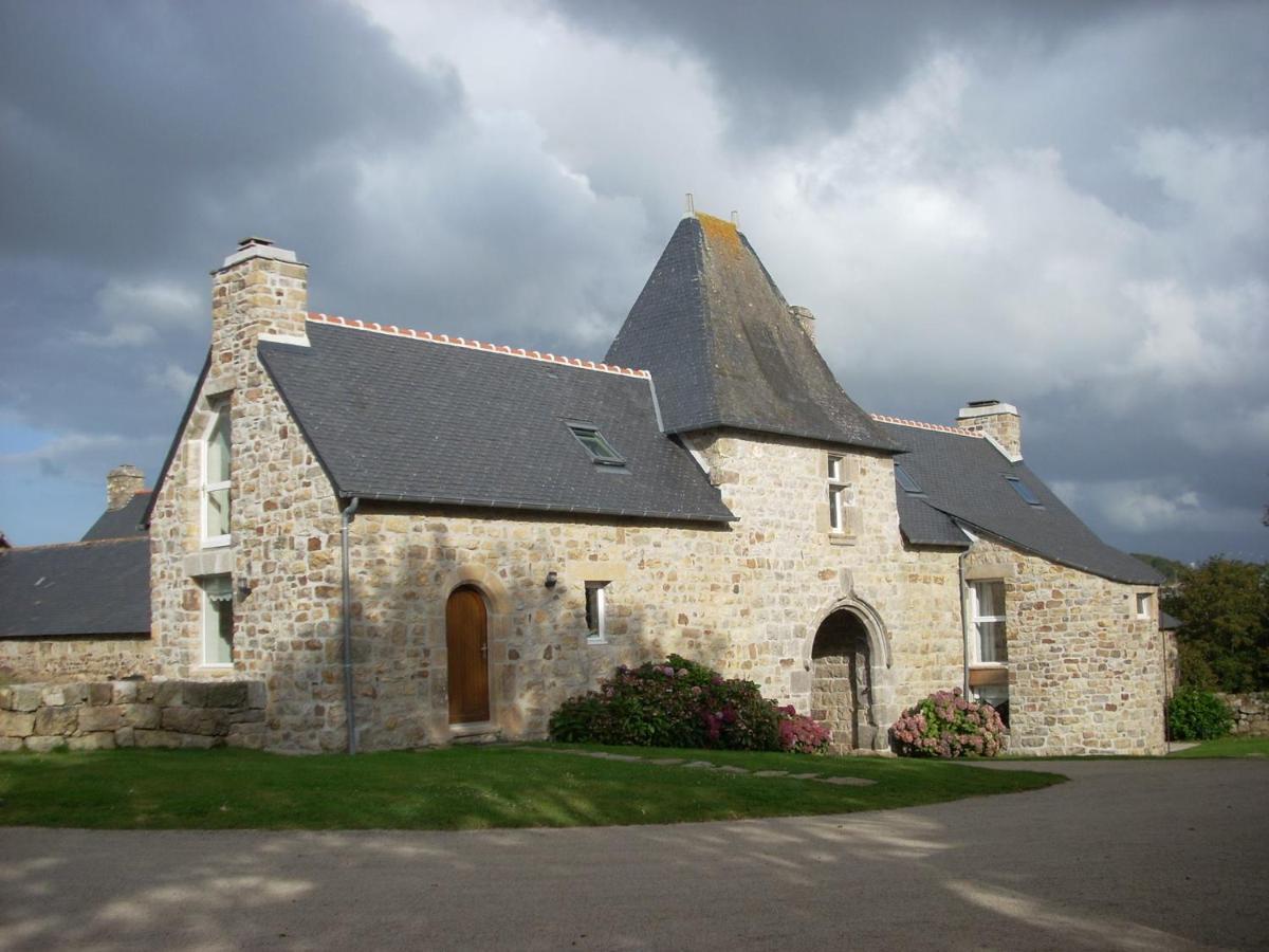Gîtes du Manoir de Goandour Crozon Extérieur photo